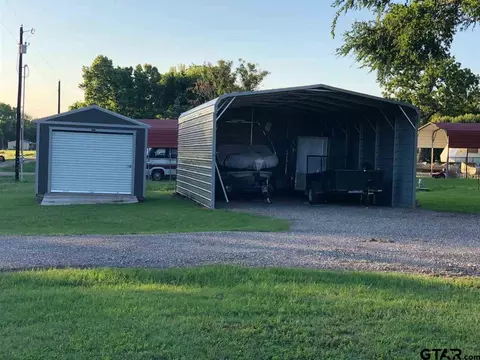 607 Concho, Quitman, TX 75783 photo 6