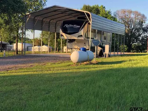 607 Concho, Quitman, TX 75783 photo 1