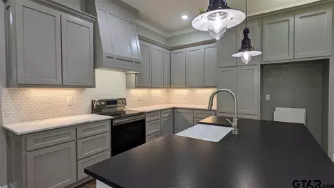 111 Stuart St, Arp, TX 75750 photo 6
