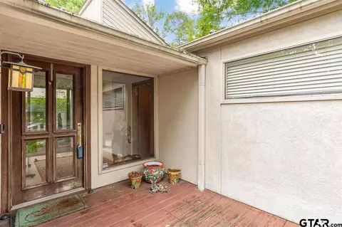 1611 Centenary Dr, Longview, TX 75601 photo 3