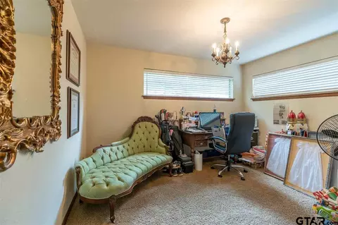 1611 Centenary Dr, Longview, TX 75601 photo 14