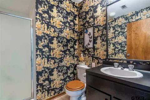1611 Centenary Dr, Longview, TX 75601 photo 6