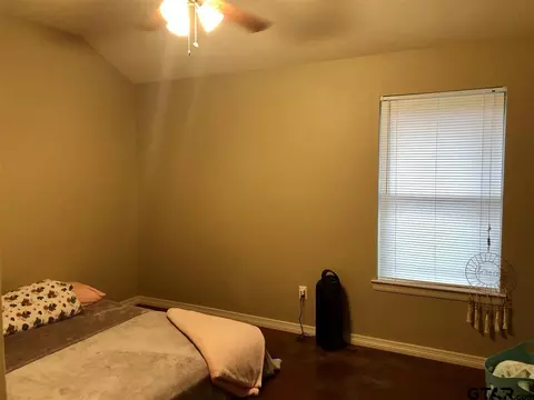 1127 E Travis, Tyler, TX 75701 photo 9