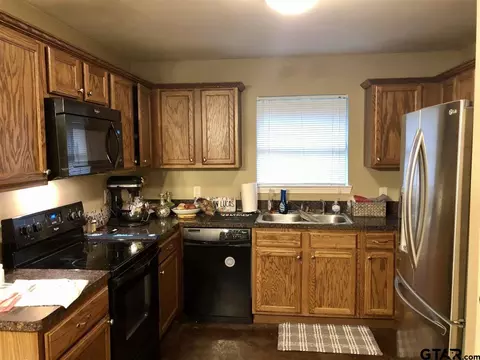 1127 E Travis, Tyler, TX 75701 photo 16
