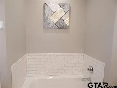 308 Alta, Longview, TX 75604 photo 24