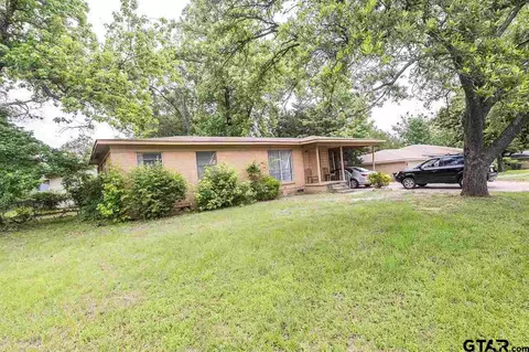 2100 E Devine St, Tyler, TX 75701 photo 1