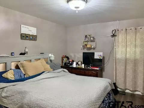 2425 E Devine St, Tyler, TX 75701 photo 22