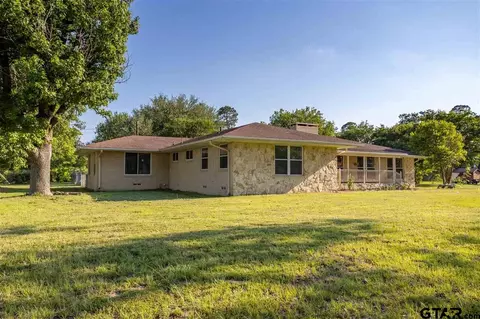 832 E Goode St, Quitman, TX 75783 photo 9