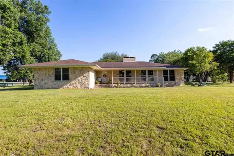 832 E Goode St, Quitman, TX 75783 photo 1