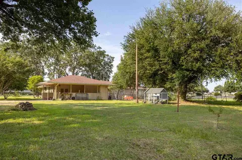 832 E Goode St, Quitman, TX 75783 photo 13