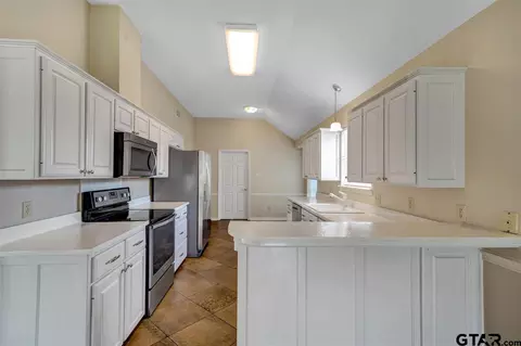 103 Brookside Cir, Longview, TX 75604 photo 10
