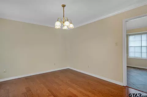 103 Brookside Cir, Longview, TX 75604 photo 9