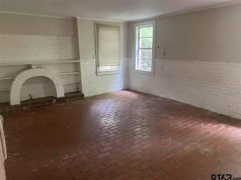302 Queen, Tyler, TX 75702 photo 4