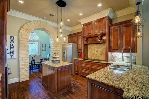 1845 E Fm 1567, Como, TX 75431 photo 7