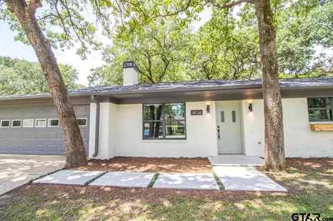 404 Hideaway Ln E, Hideaway, TX 75771 photo 1