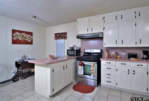 1204 Ruth Dr, Longview, TX 75601 photo 14