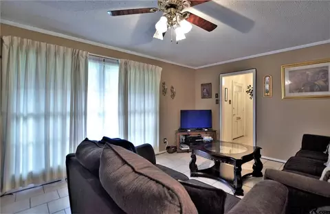 1204 Ruth Dr, Longview, TX 75601 photo 6