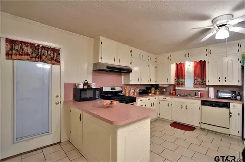 1204 Ruth Dr, Longview, TX 75601 photo 11