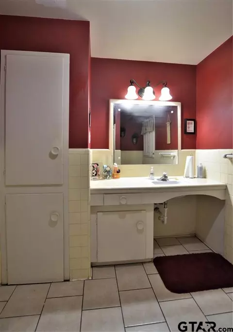 1204 Ruth Dr, Longview, TX 75601 photo 23