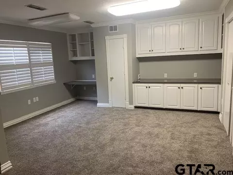 1607 Willowview St, Longview, TX 75604 photo 39