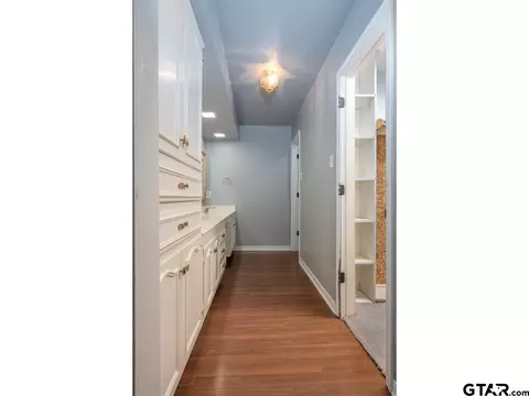 1607 Willowview St, Longview, TX 75604 photo 36