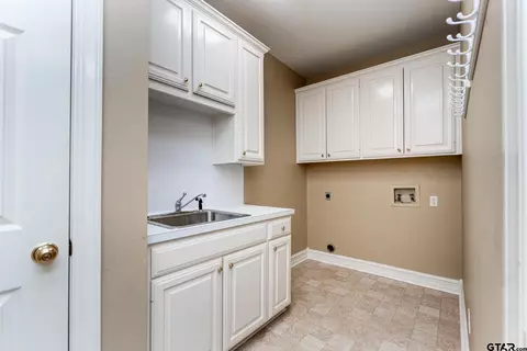 105 Brookside Cir, Longview, TX 75604 photo 22
