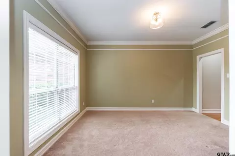 105 Brookside Cir, Longview, TX 75604 photo 15