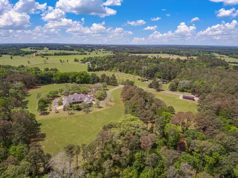2662 Cr 2320, Grapeland, TX 75844