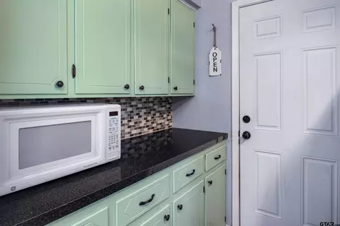 430 E Ohio St, Van, TX 75790 photo 14