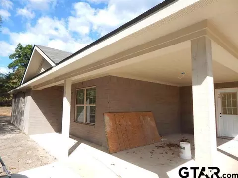 306 Red Pheasant, Gilmer, TX 75645 photo 2