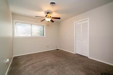 2300 E Devine, Tyler, TX 75701 photo 9
