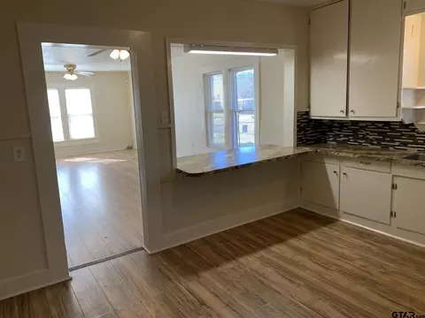 202 Kickapoo St, Jacksonville, TX 75766 photo 26