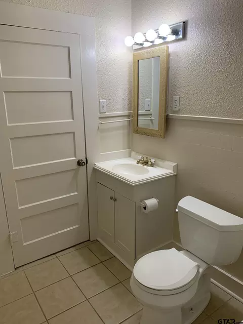 202 Kickapoo St, Jacksonville, TX 75766 photo 32