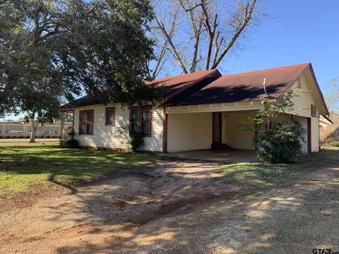 202 Kickapoo St, Jacksonville, TX 75766 photo 10
