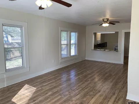 202 Kickapoo St, Jacksonville, TX 75766 photo 18