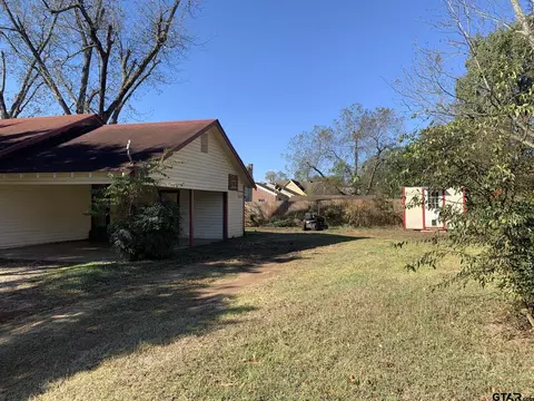 202 Kickapoo St, Jacksonville, TX 75766 photo 11