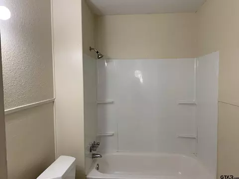 202 Kickapoo St, Jacksonville, TX 75766 photo 31