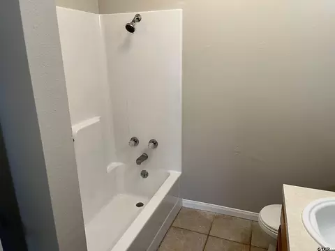 351 E 9th St, Rusk, TX 75785 photo 8