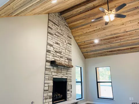 307 Baker, Naples, TX 75568 photo 6