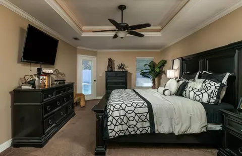 408 E Pirate St, Longview, TX 75604 photo 9