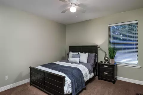 408 E Pirate St, Longview, TX 75604 photo 14