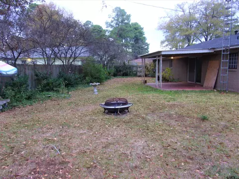 22 Rambling Rd, Longview, TX 75604 photo 19