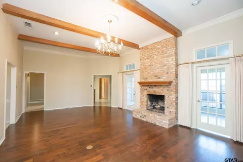 1004 Ruby St, Gilmer, TX 75644 photo 7