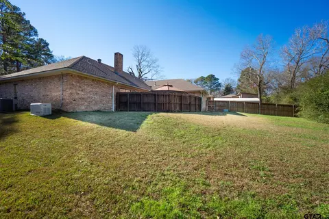 1004 Ruby St, Gilmer, TX 75644 photo 29