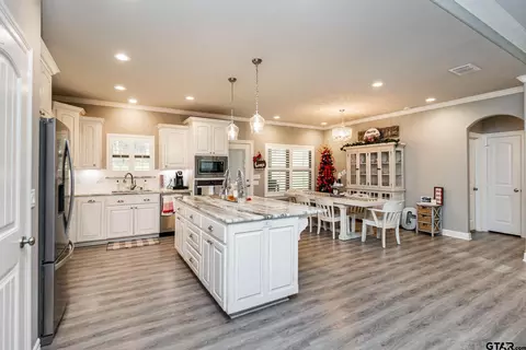 3912 Pine Tree Rd, Longview, TX 75605 photo 7
