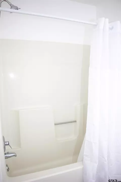 305 Hideaway Ln E, Hideaway, TX 75771 photo 29