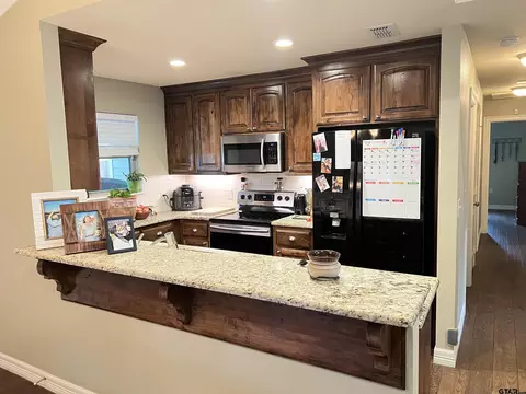 400 E Grand, Longview, TX 75604 photo 7
