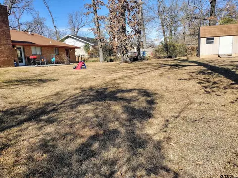 1908 N Fourth St, Longview, TX 75601 photo 33