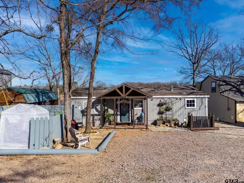 150 Red Bluff Loop, Mabank, TX 75156 photo 1