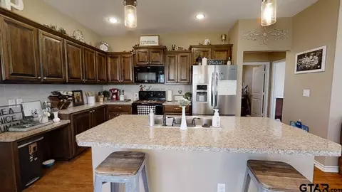 103 Trigger, Chandler, TX 75758 photo 12